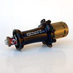 Extralite Maza trasera CyberRear SPD-T2 24h QR 10x130mm