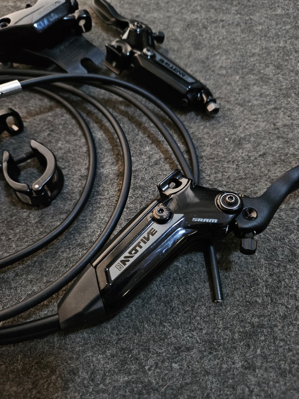 Sram - Juego de frenos - Motive Silver Stealth, caliper de 4 pistones -MKP -Desmontado, nunca usado - Imagen 4