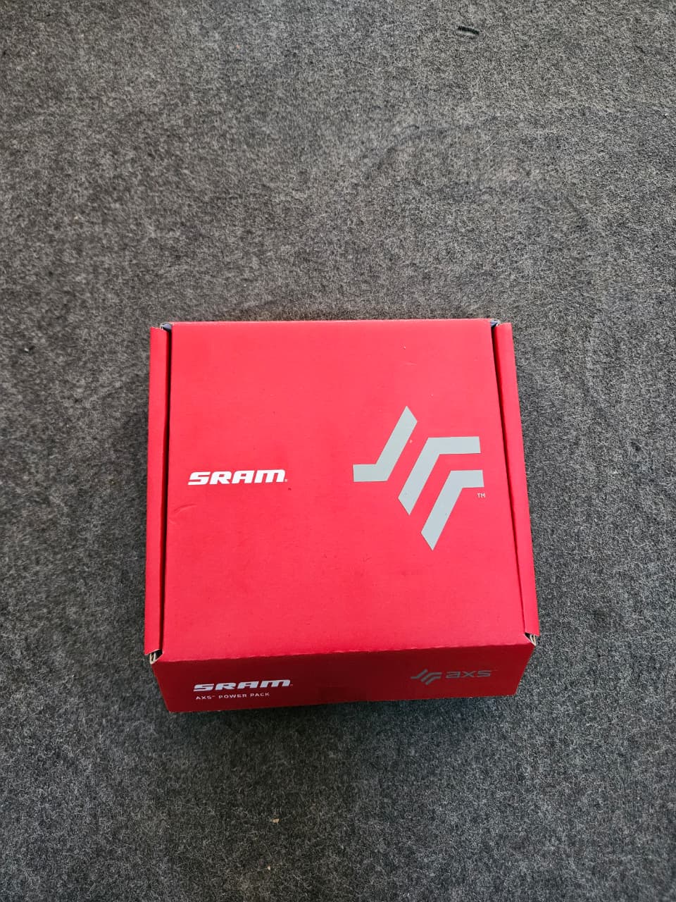 SRAM - Cargador - de Batería eTap / AXS con Cable USB - MKP - Nuevo, nunca usado - Imagen 2